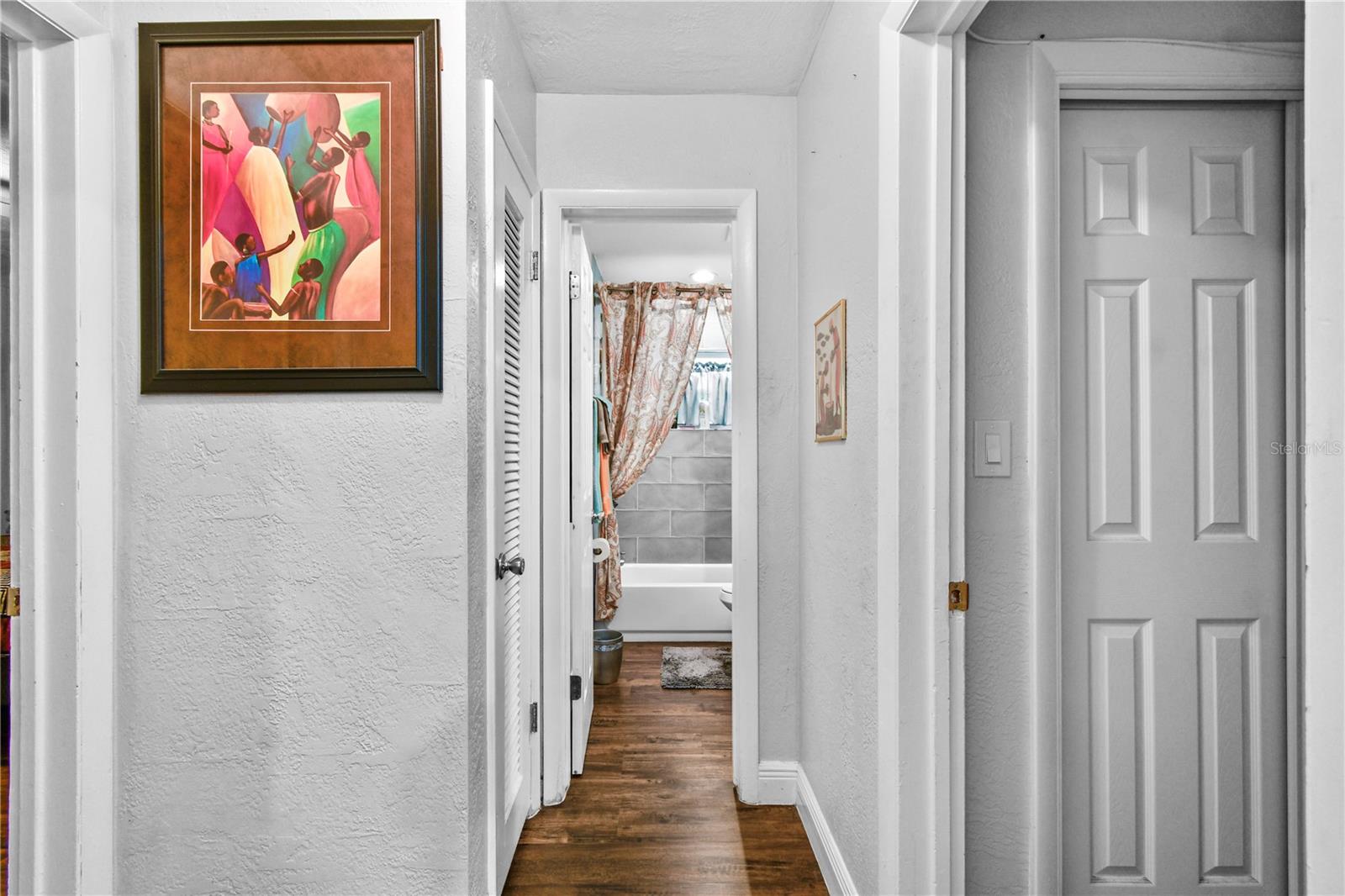 Image 12 of 60 For 5999 Grove Street S
