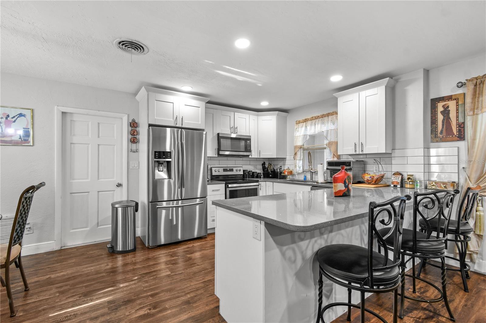 Image 30 of 60 For 5999 Grove Street S
