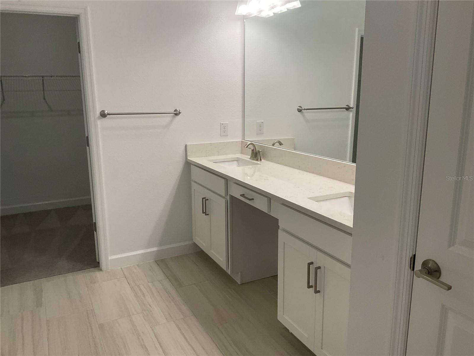 Image 11 of 16 For 1741 142 Terrace E
