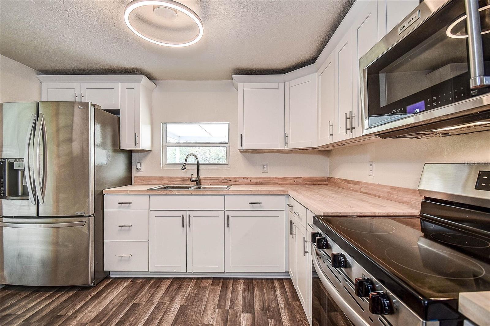 Image 13 of 40 For 2484 Bayshore Boulevard