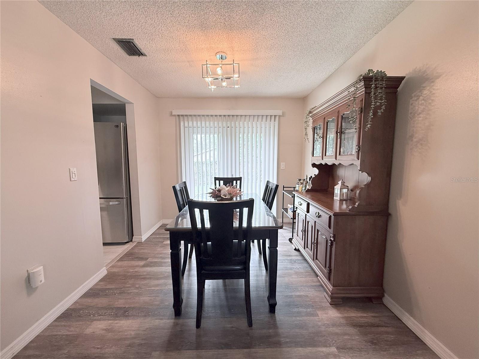 Image 4 of 10 For 4115 Okara Road