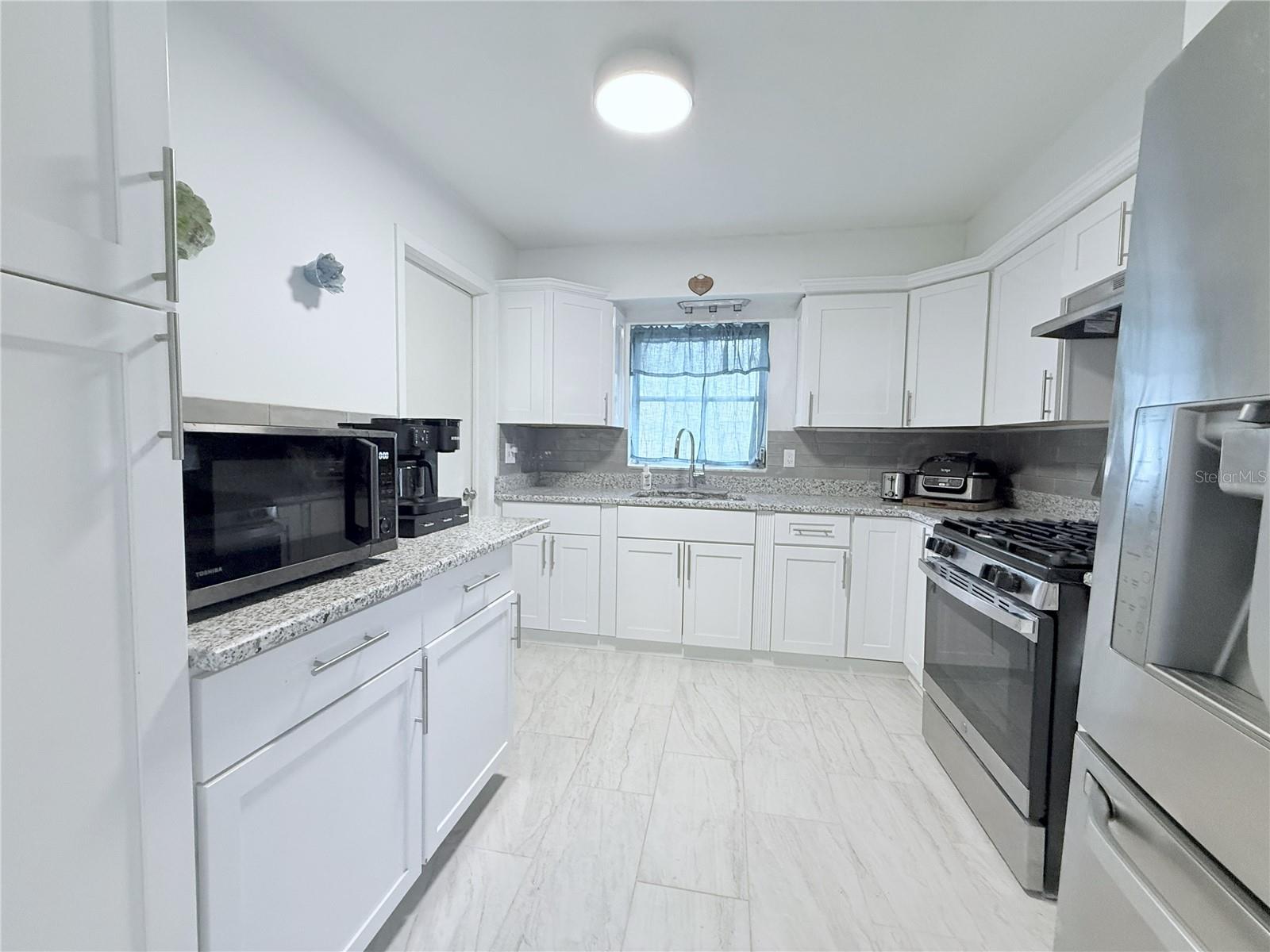 Image 5 of 10 For 4115 Okara Road