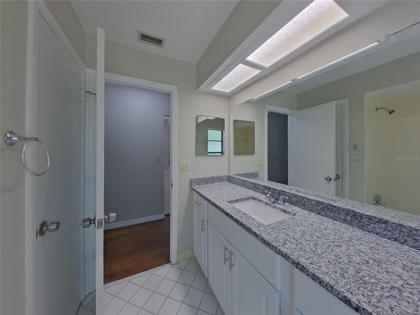 Image 15 of 17 For 11243 Homeway Street