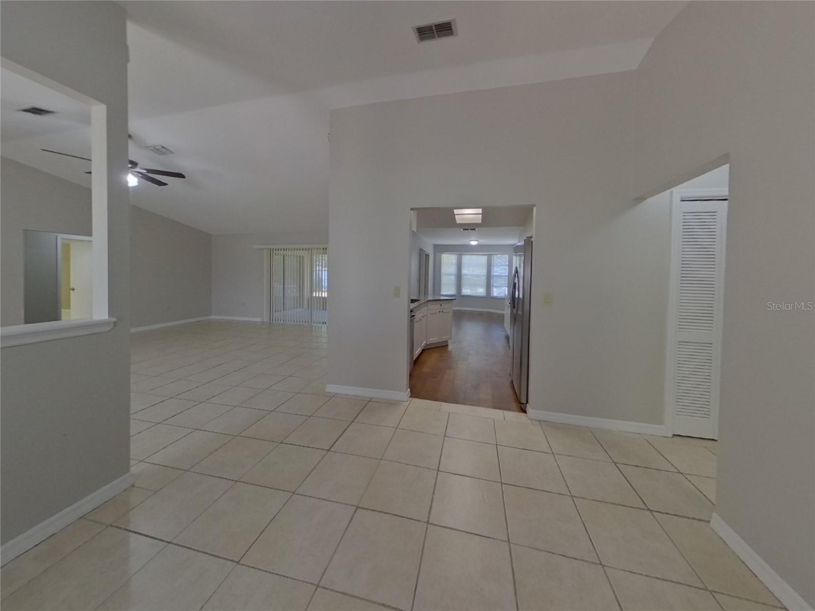 Image 5 of 17 For 11243 Homeway Street