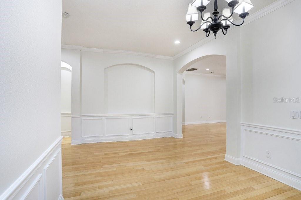 Image 11 of 41 For 11644 Meridian Point Drive