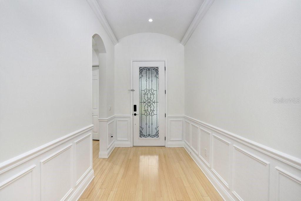 Image 3 of 41 For 11644 Meridian Point Drive