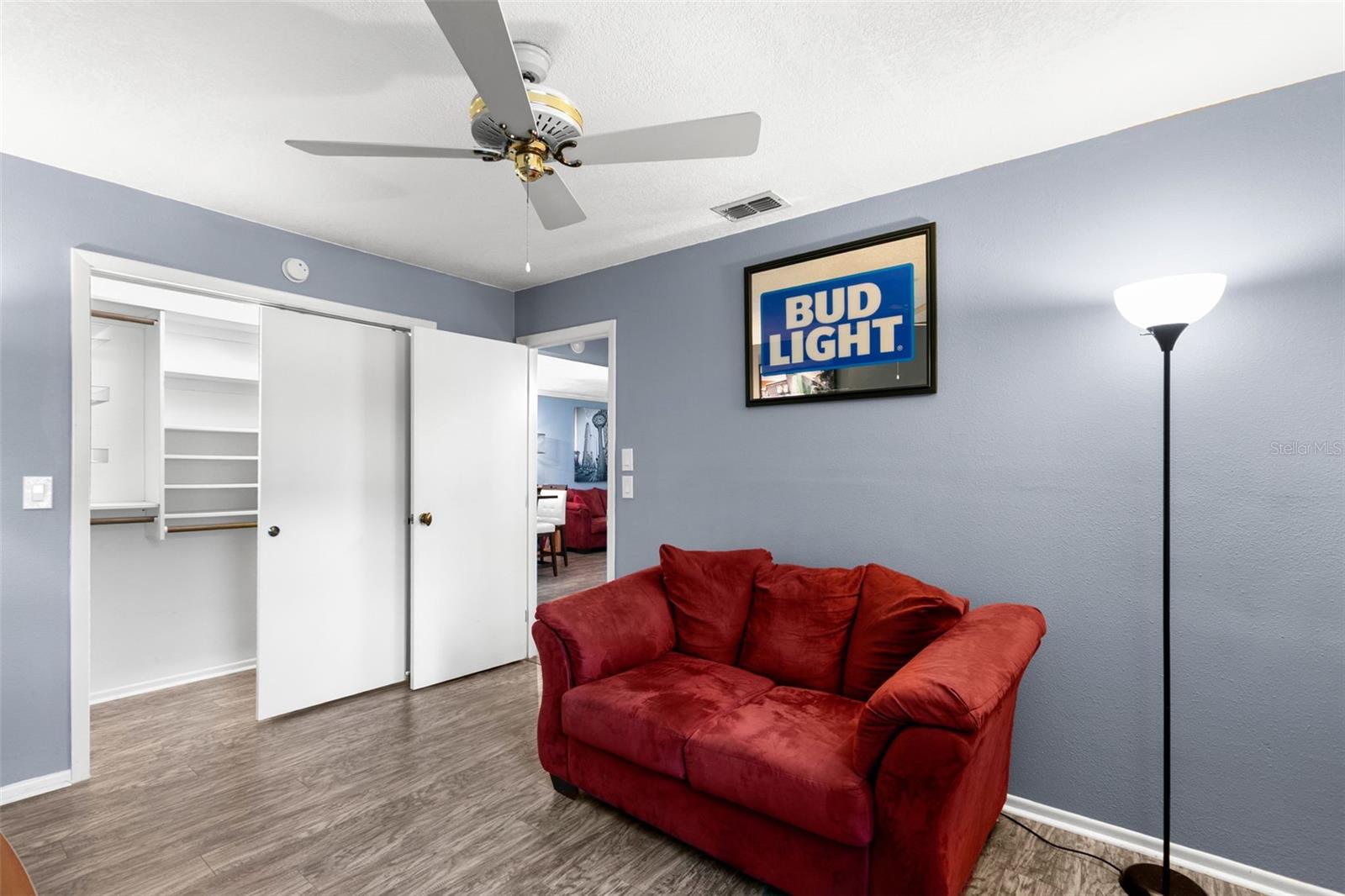 Image 20 of 29 For 2692 Walnut Drive 1004