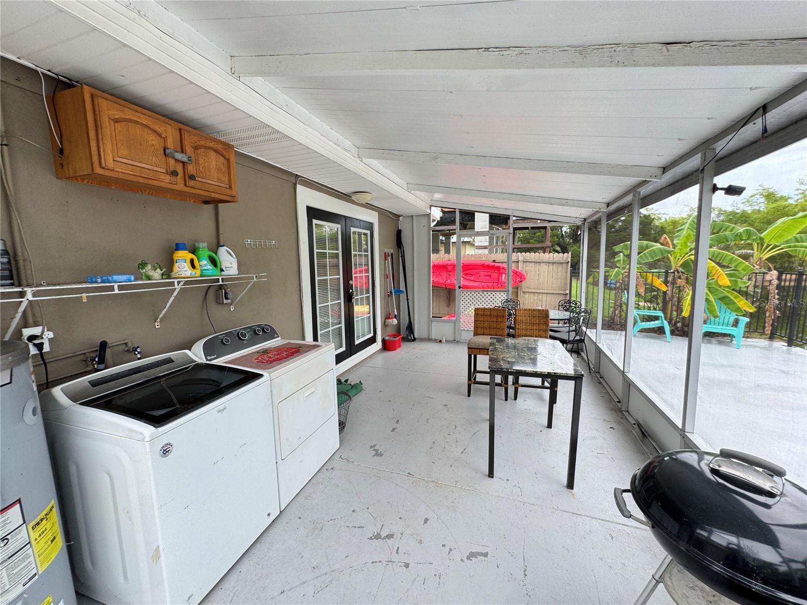 Image 18 of 23 For 14982 Edgewater Circle