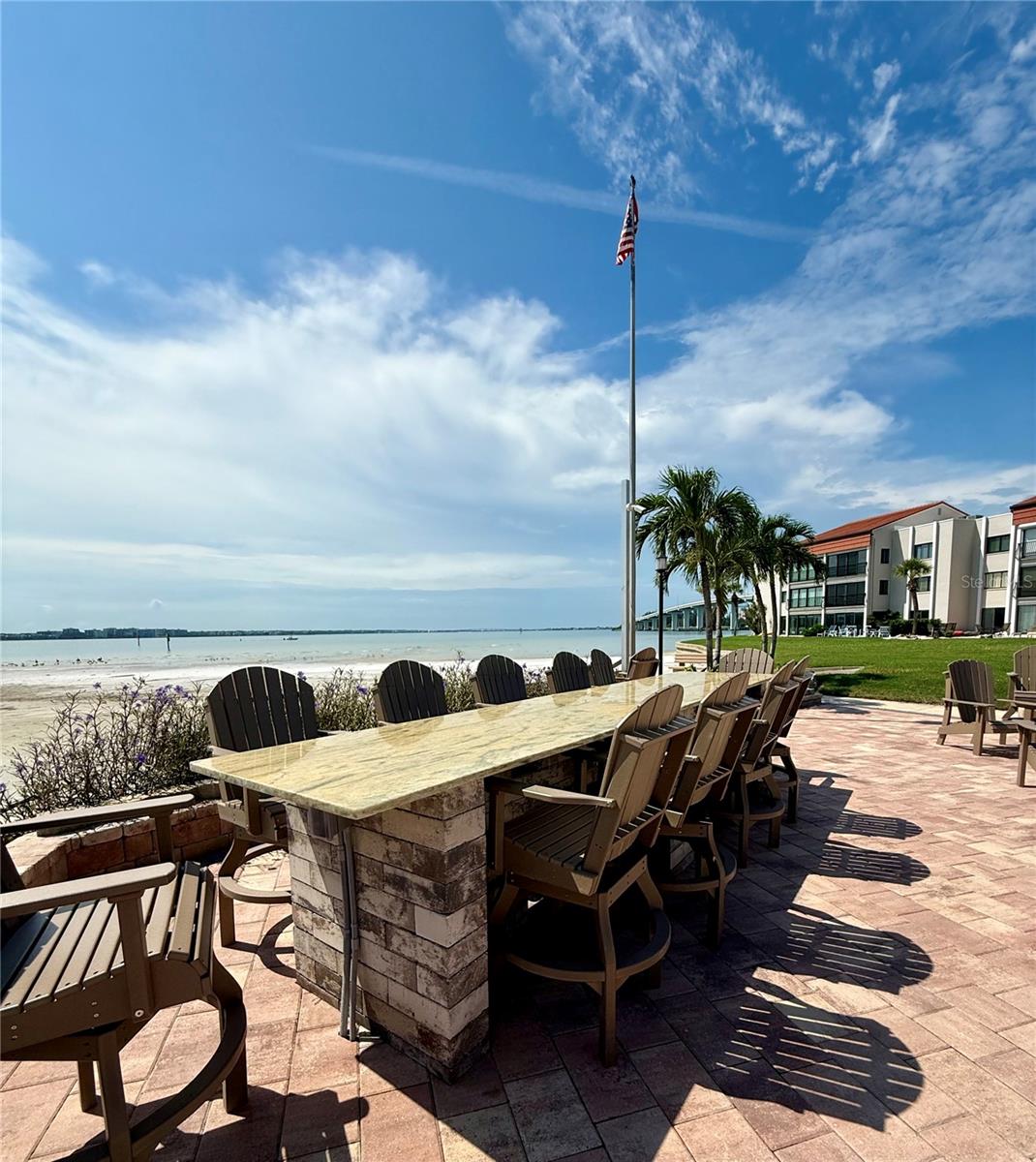 Image 29 of 34 For 855 Bayway Boulevard 404