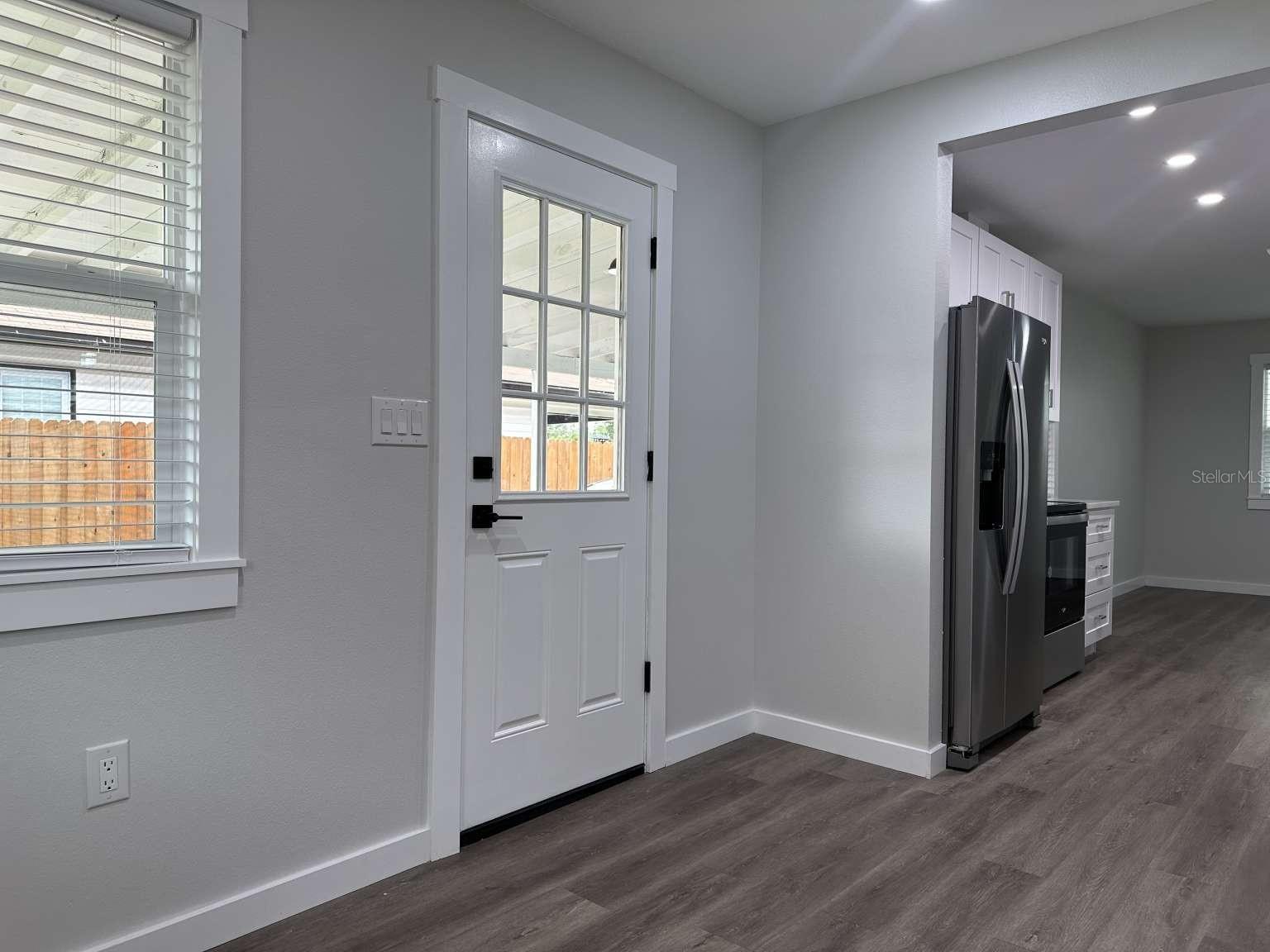 Image 11 of 23 For 4110 42nd Avenue N