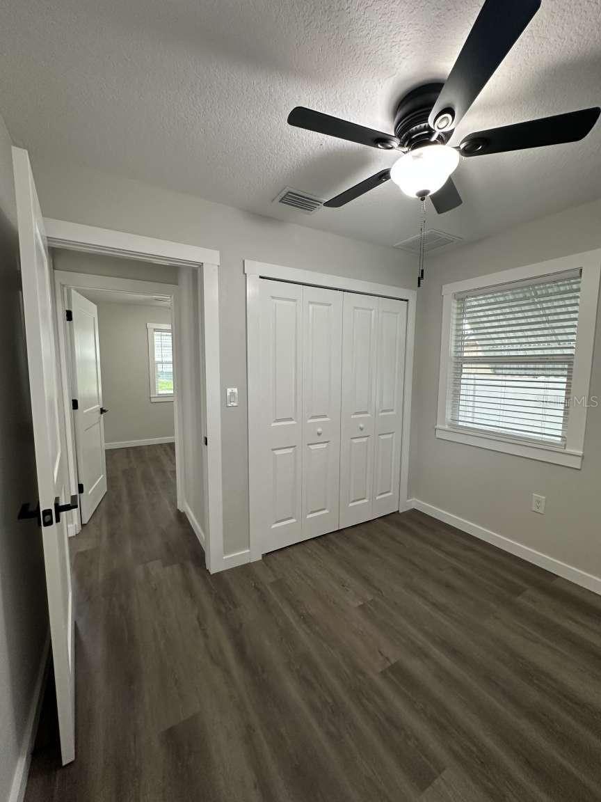 Image 17 of 23 For 4110 42nd Avenue N
