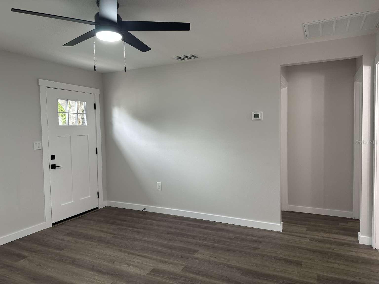 Image 3 of 23 For 4110 42nd Avenue N