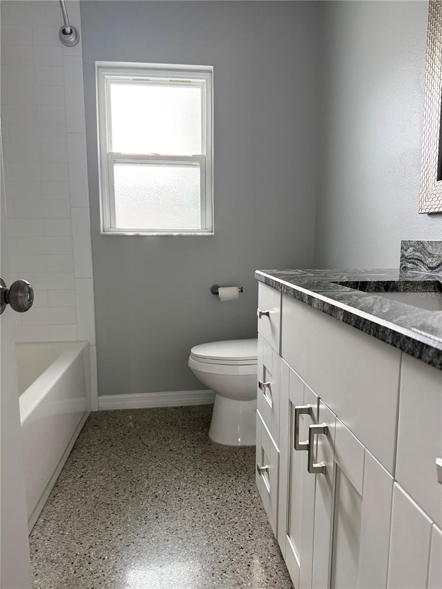 Image 7 of 16 For 508 Sterling Avenue