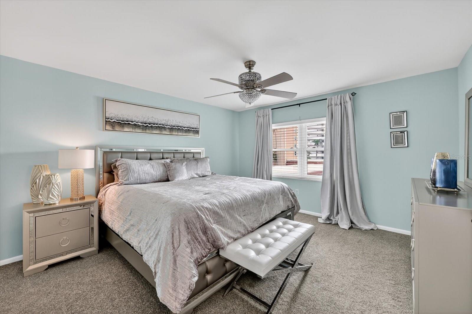 Image 16 of 36 For 5020 Brittany Drive S 322