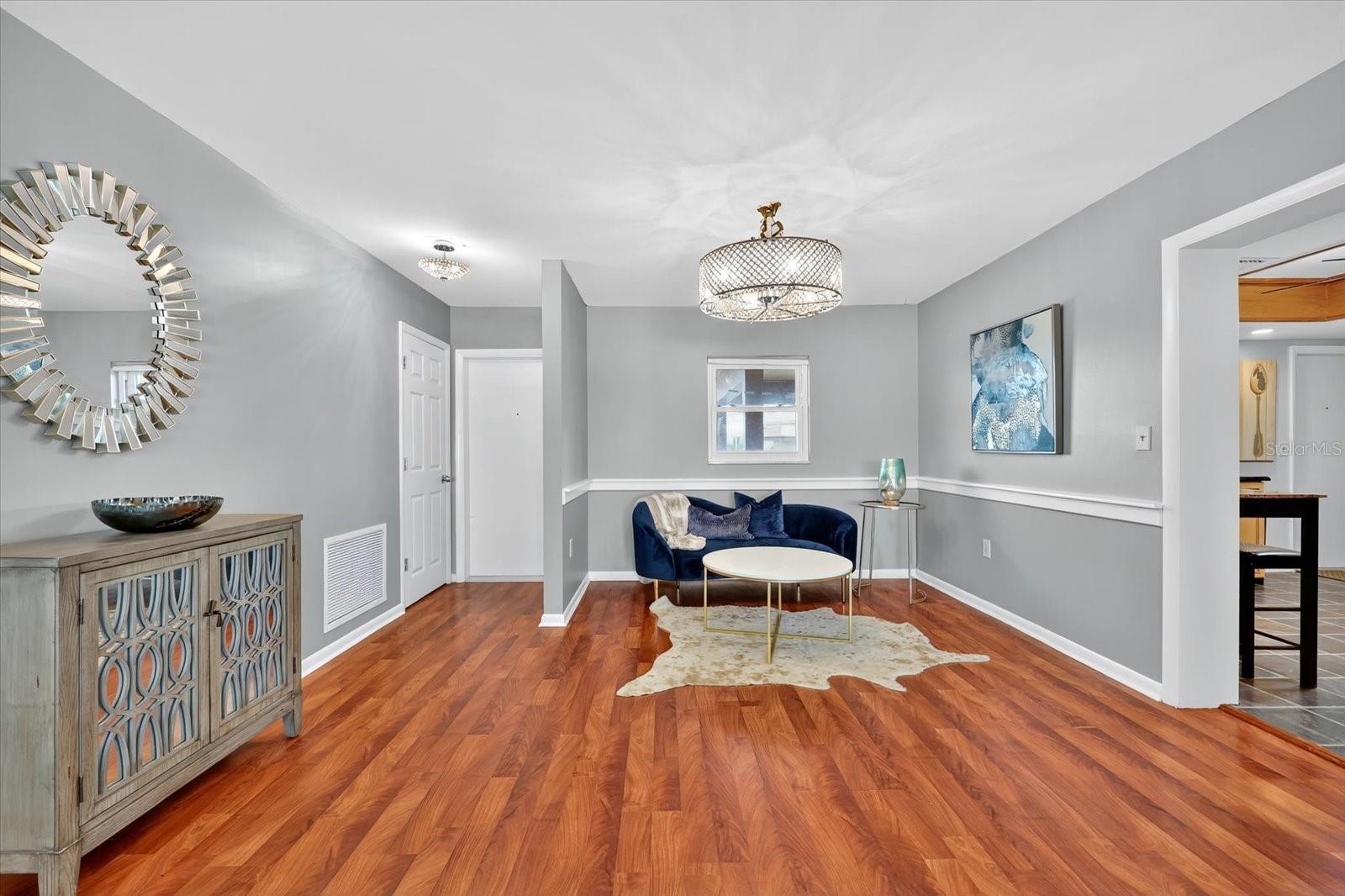 Image 3 of 36 For 5020 Brittany Drive S 322