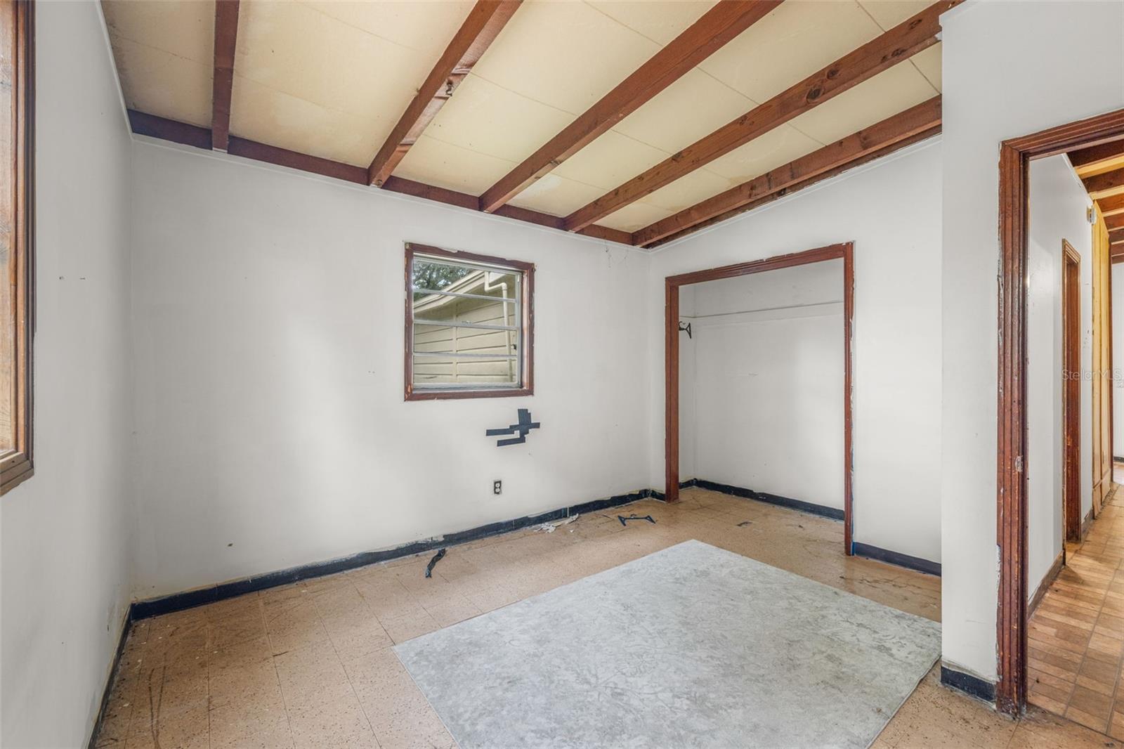 Image 23 of 30 For 8307 Ogontz Avenue