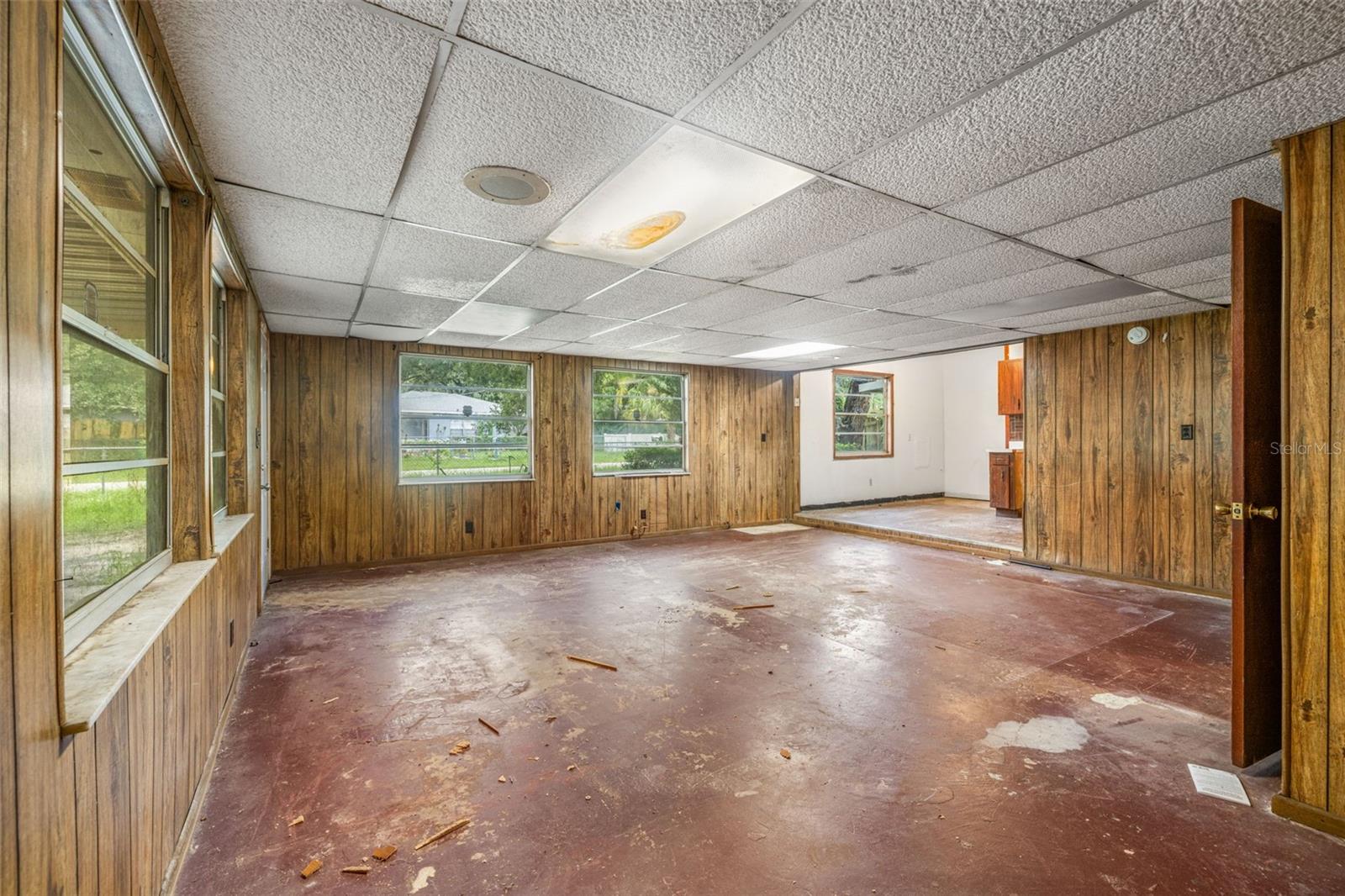 Image 7 of 30 For 8307 Ogontz Avenue