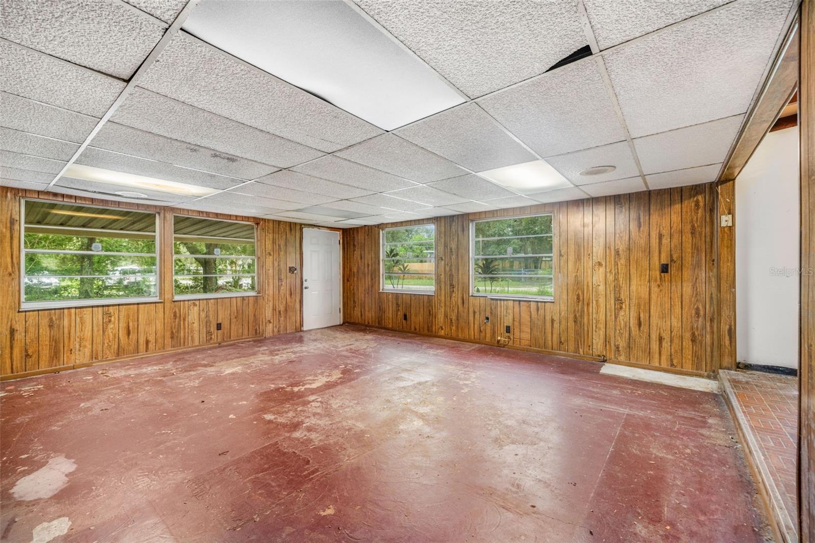 Image 9 of 30 For 8307 Ogontz Avenue