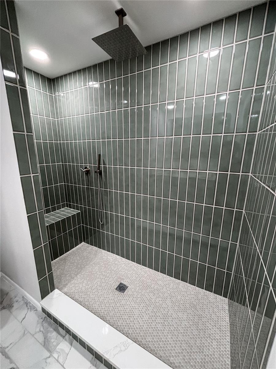 Image 28 of 37 For 1048 55th Terrace S