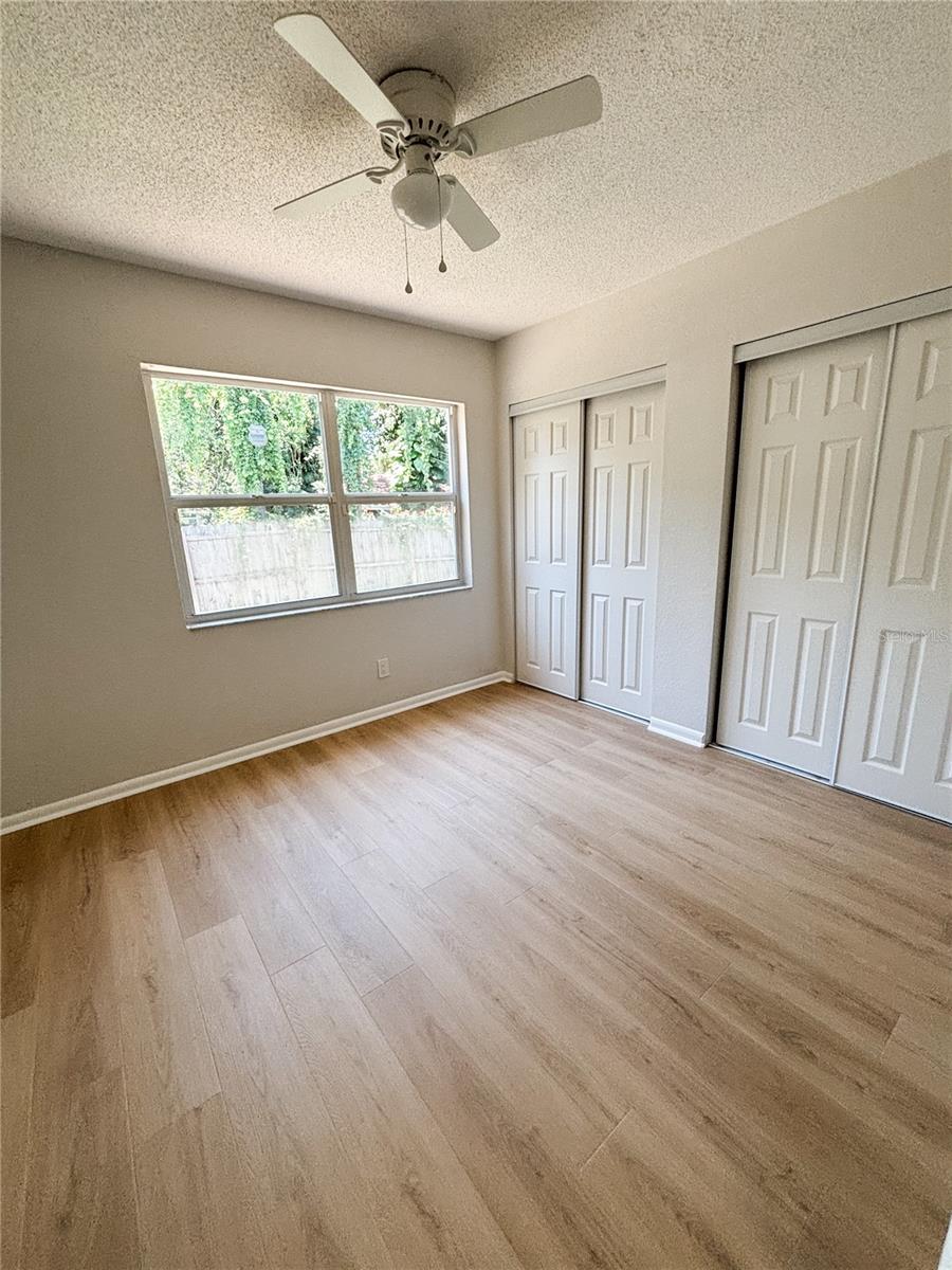 Image 33 of 37 For 1048 55th Terrace S