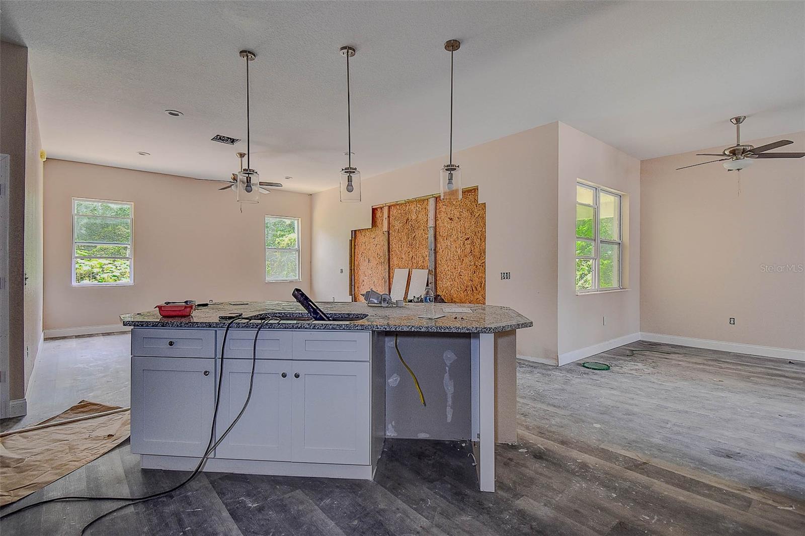Image 12 of 41 For 6320 Woodhaven Drive