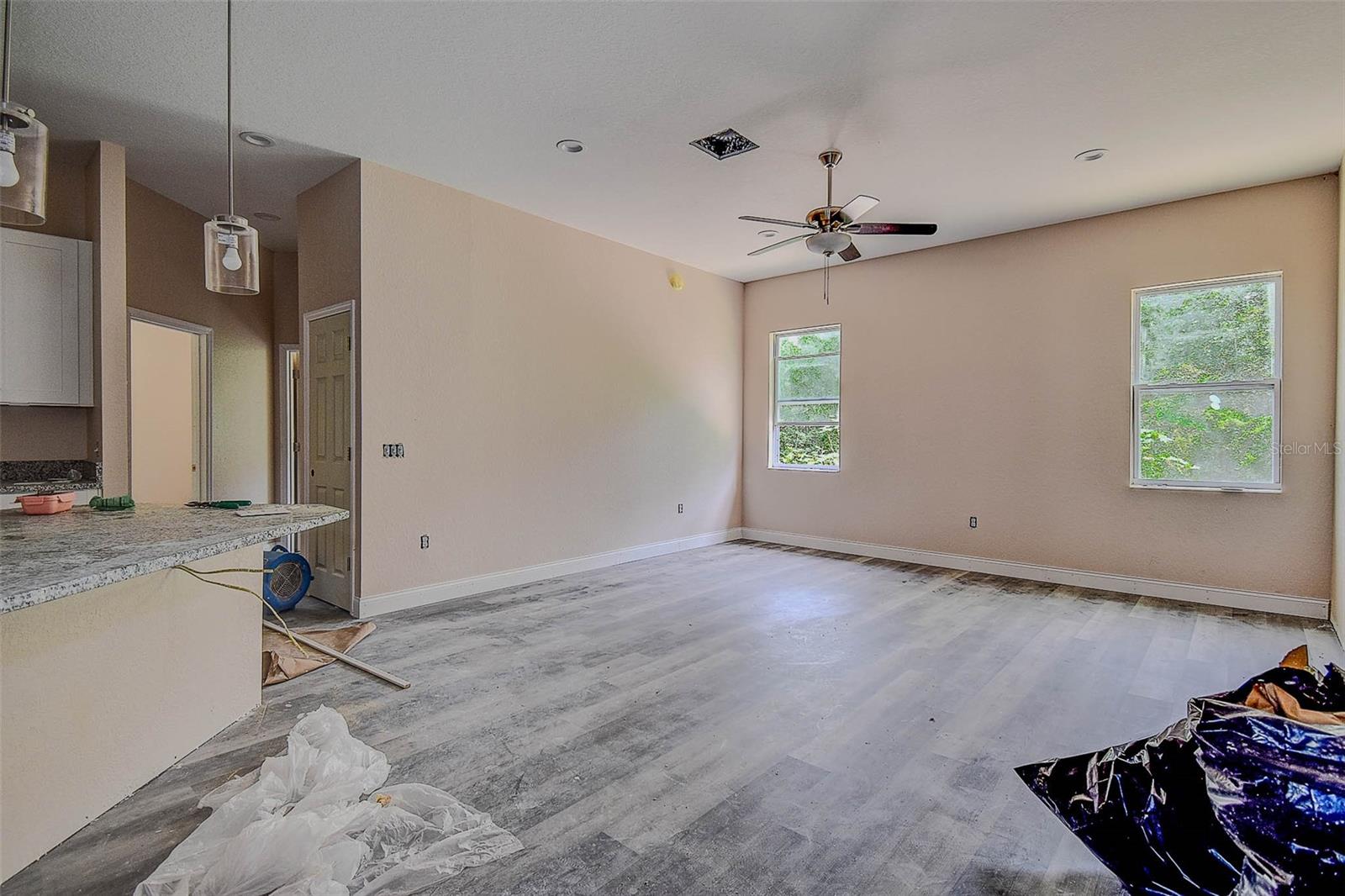 Image 13 of 41 For 6320 Woodhaven Drive