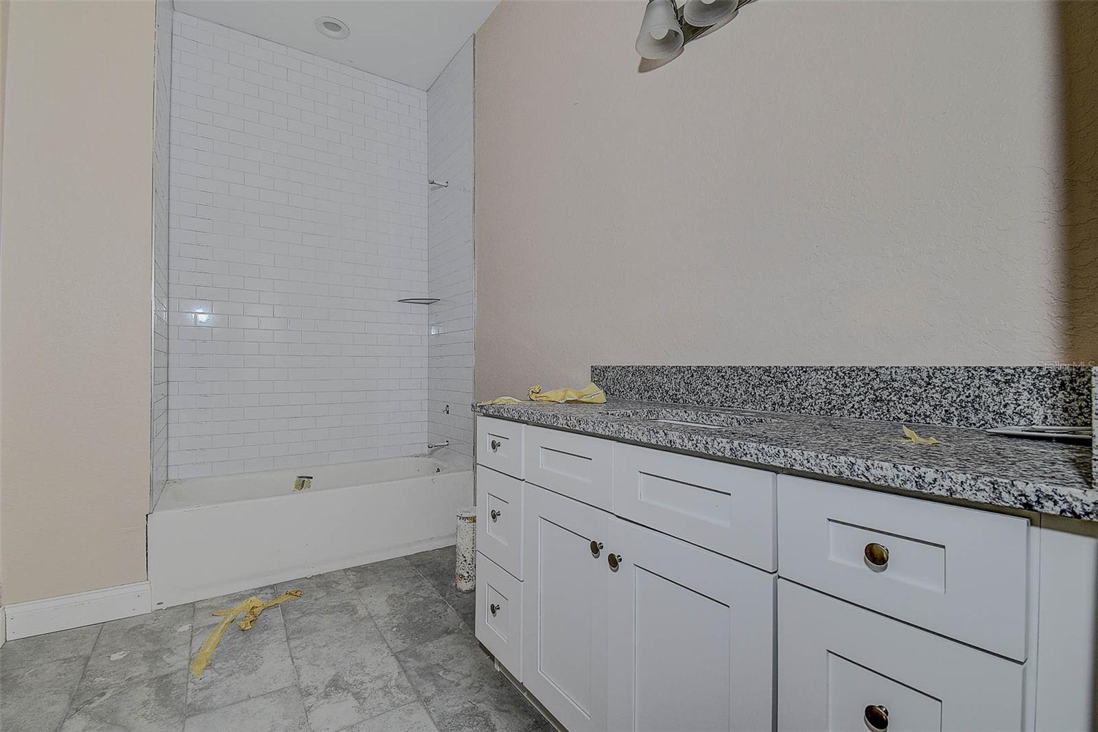 Image 24 of 41 For 6320 Woodhaven Drive