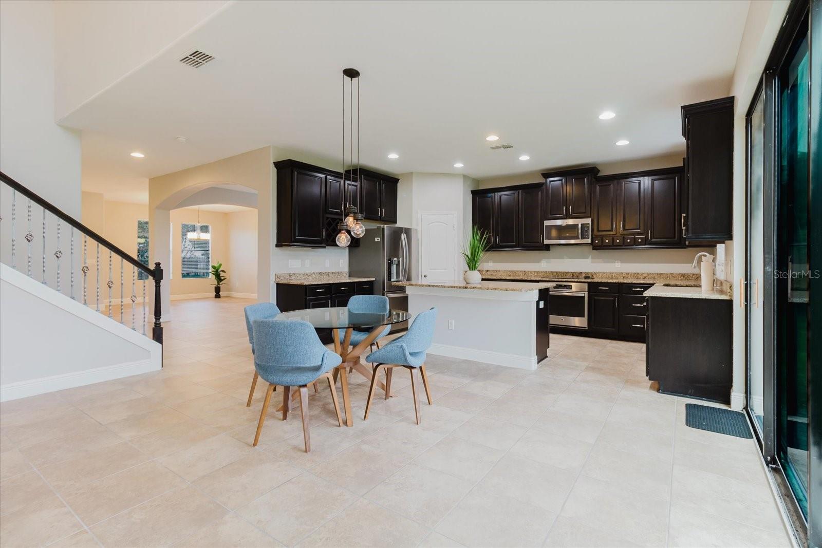 Image 12 of 70 For 1389 Heritage Landings Drive