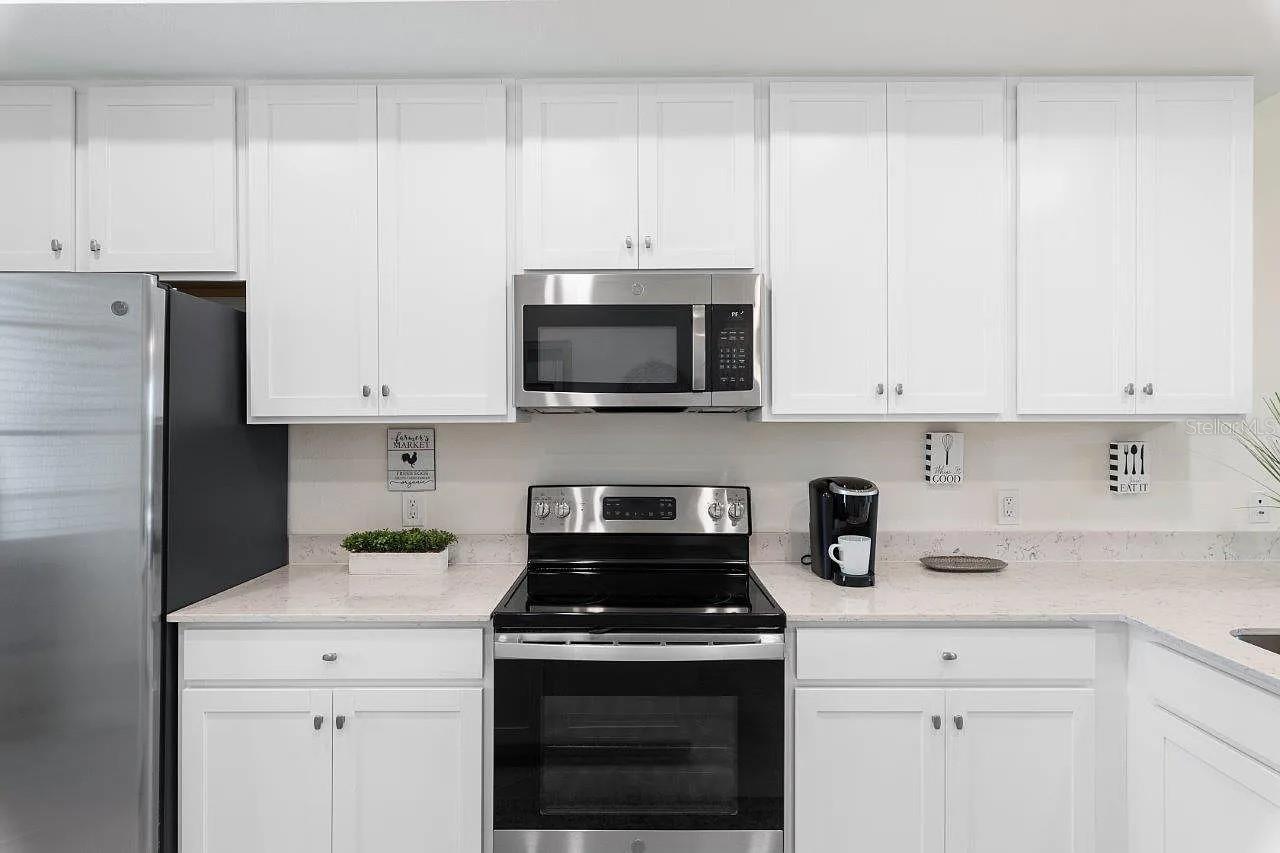 Image 15 of 55 For 17724 Gawthrop Drive 204