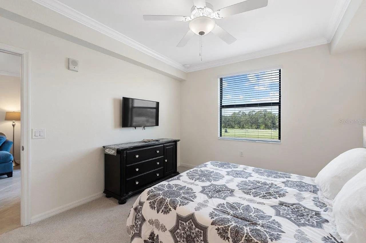 Image 25 of 55 For 17724 Gawthrop Drive 204