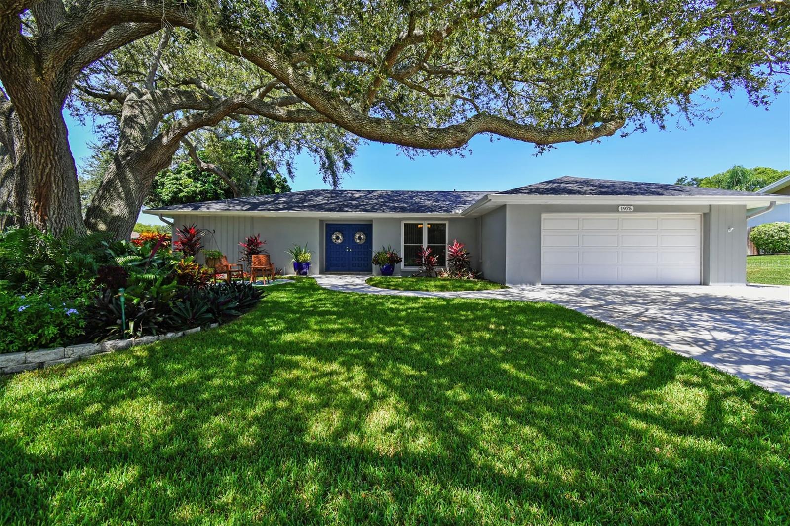 Details for 1975 Orange Court, DUNEDIN, FL 34698