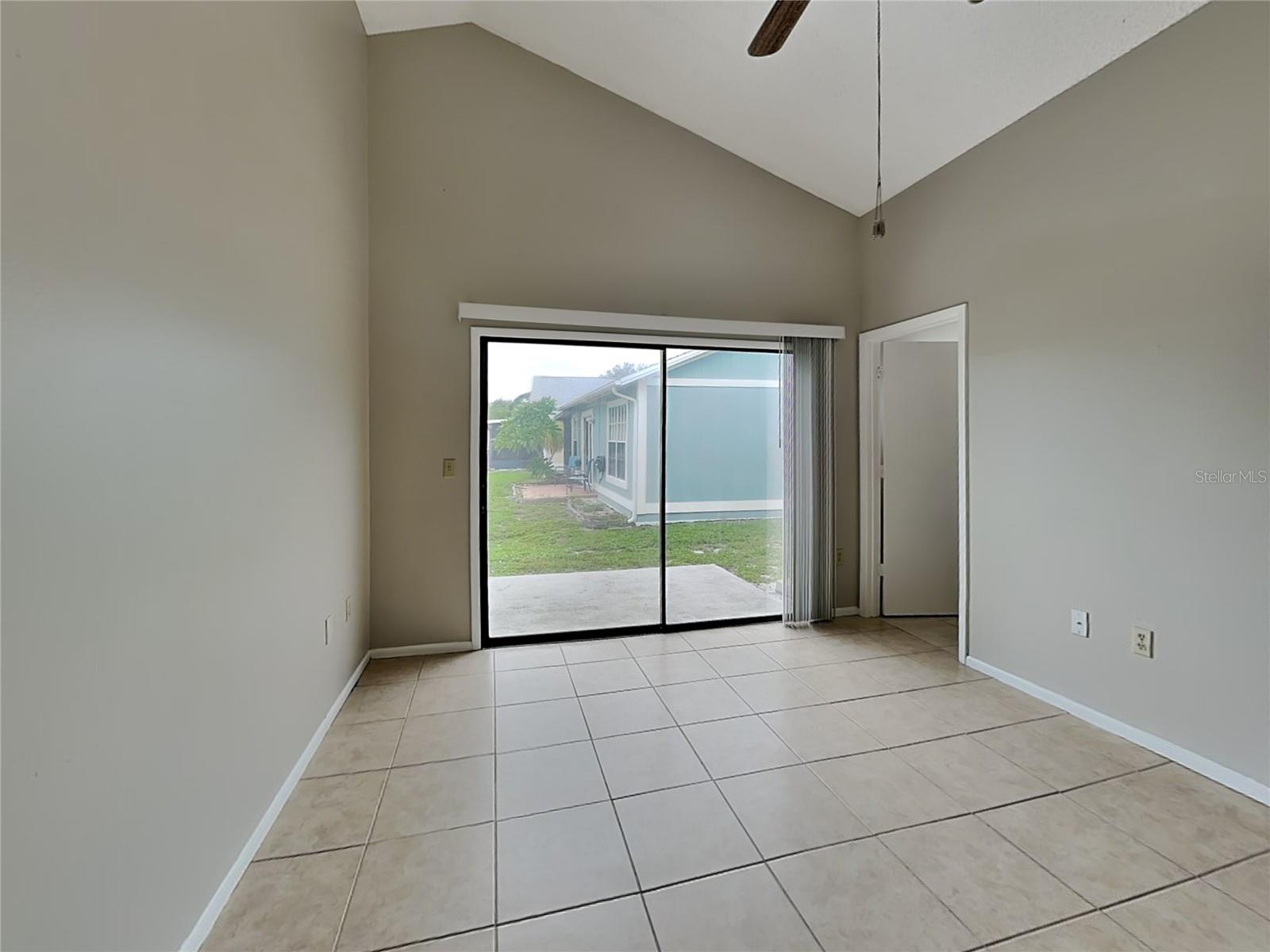 Image 6 of 17 For 4210 38th Street W