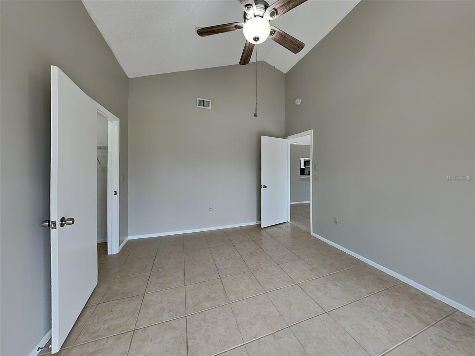 Image 8 of 17 For 4210 38th Street W