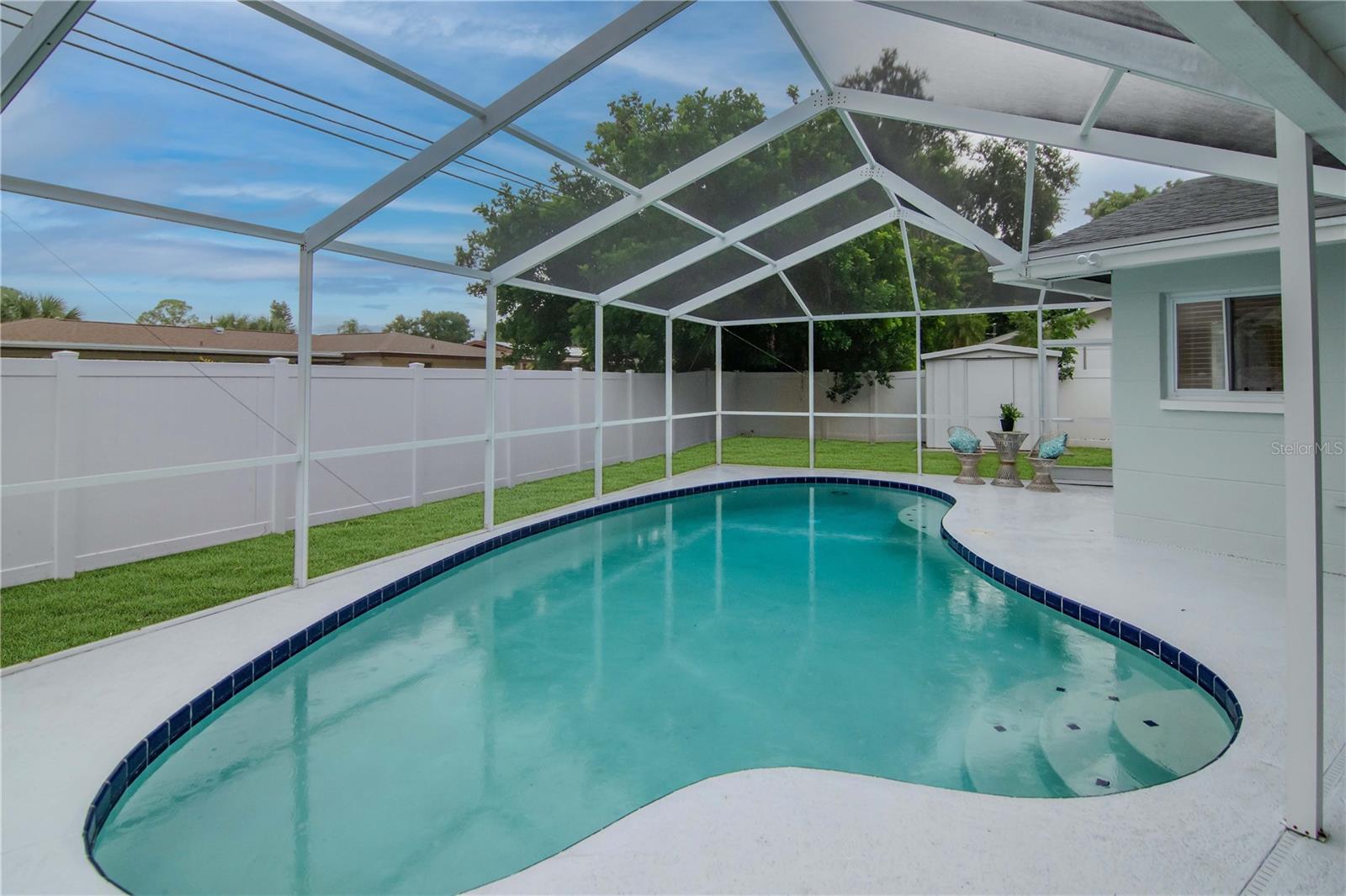 Image 37 of 50 For 2724 66th Terrace S