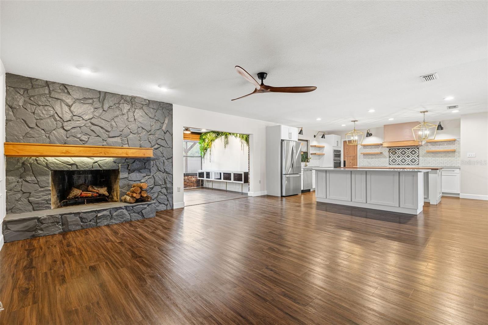 Image 13 of 38 For 16208 Armistead Lane