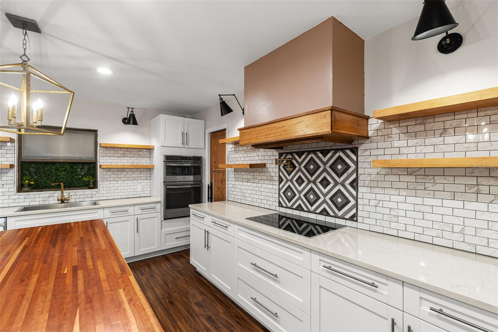 Image 6 of 38 For 16208 Armistead Lane