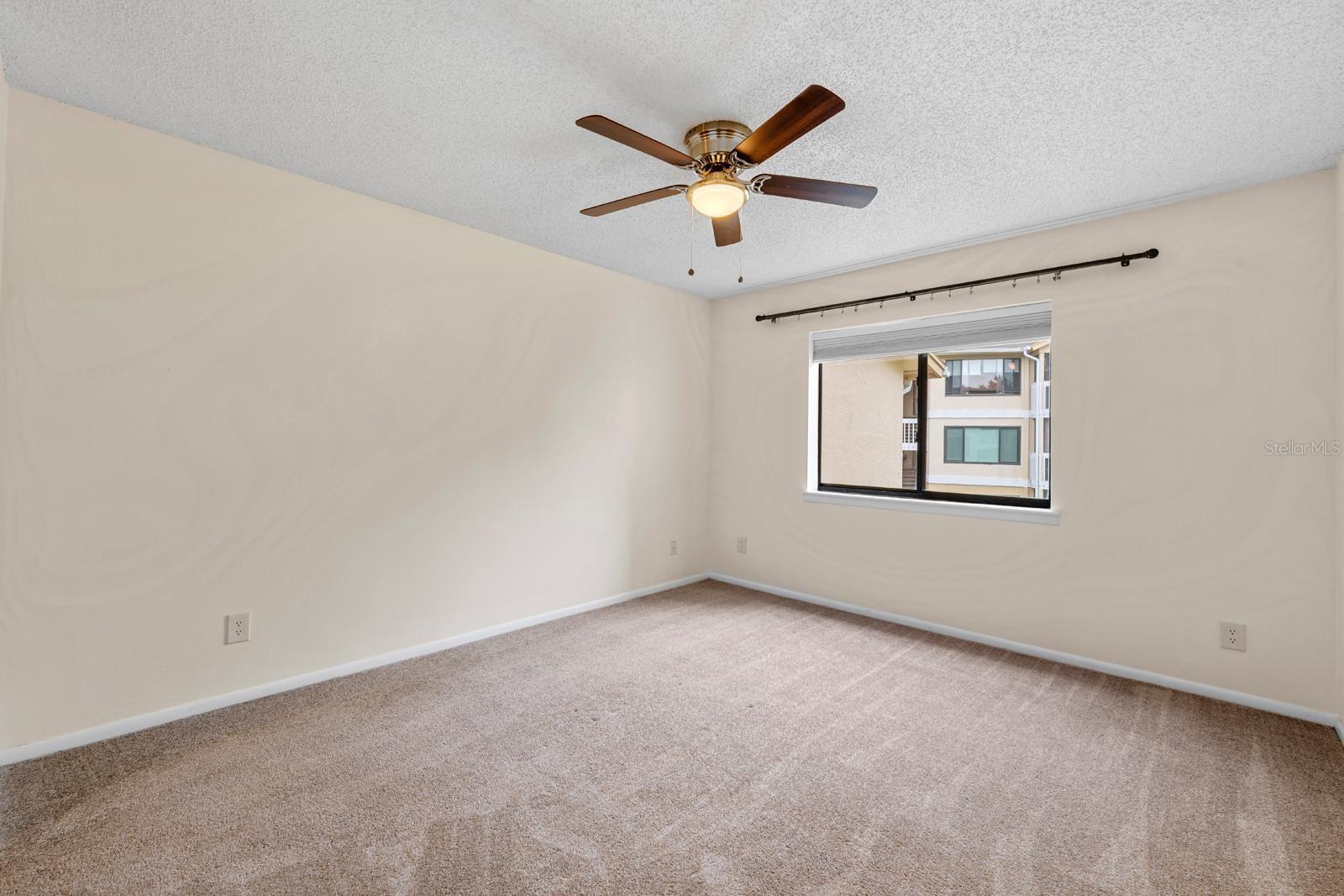 Image 16 of 38 For 1550 Belcher Road 223