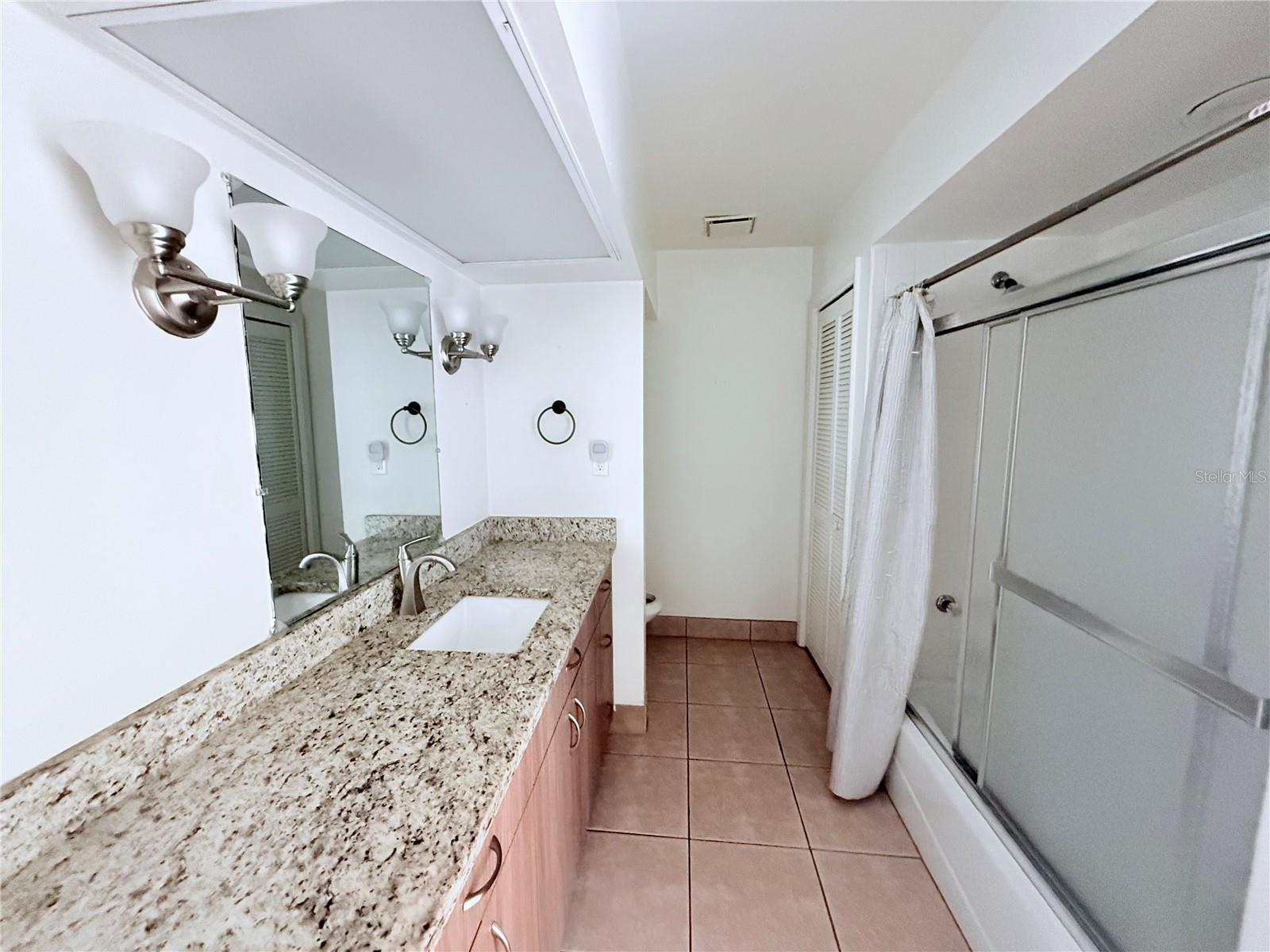 Image 13 of 13 For 735 Dodecanese Boulevard