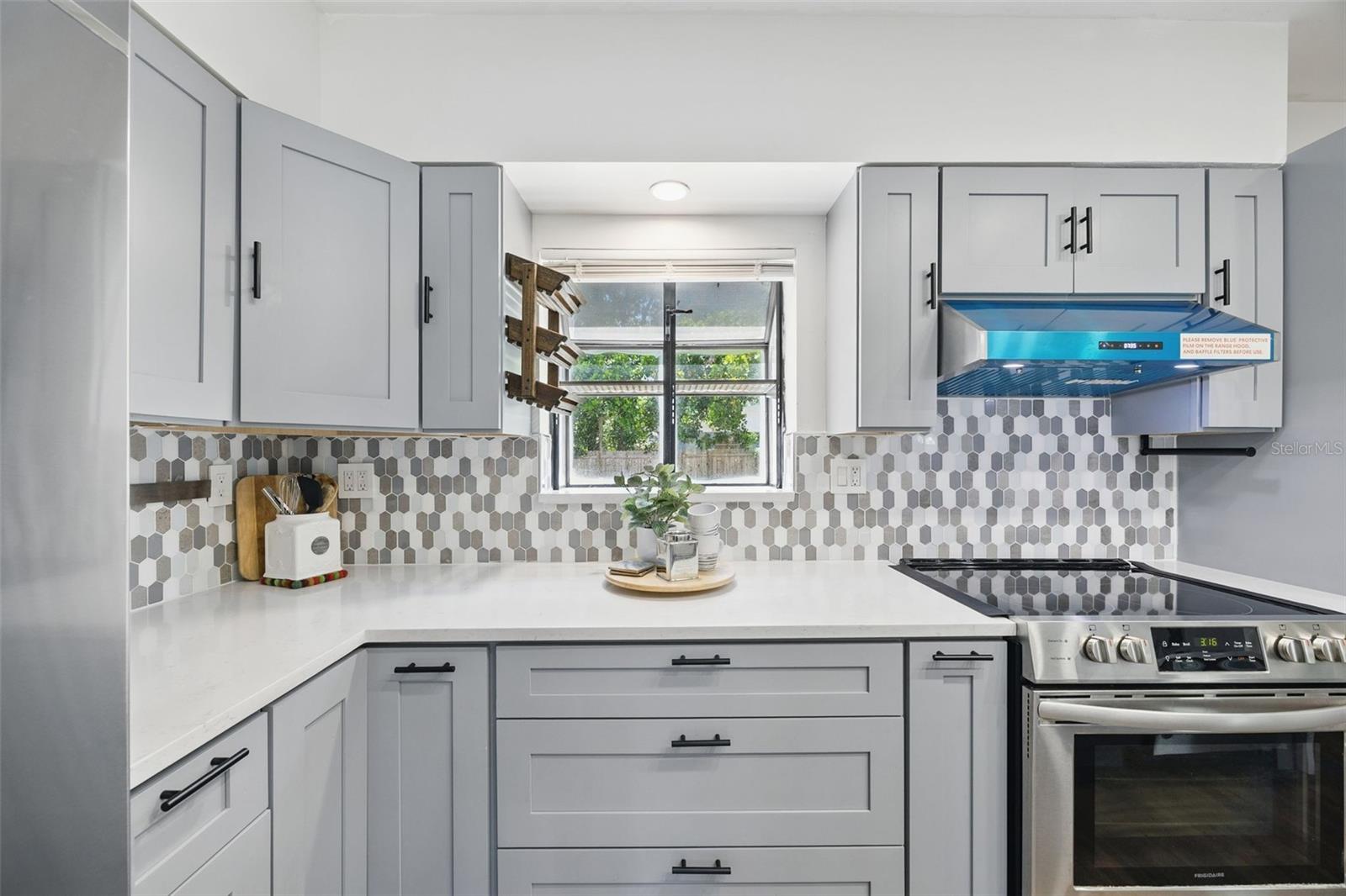 Image 14 of 40 For 2301 46th Street S