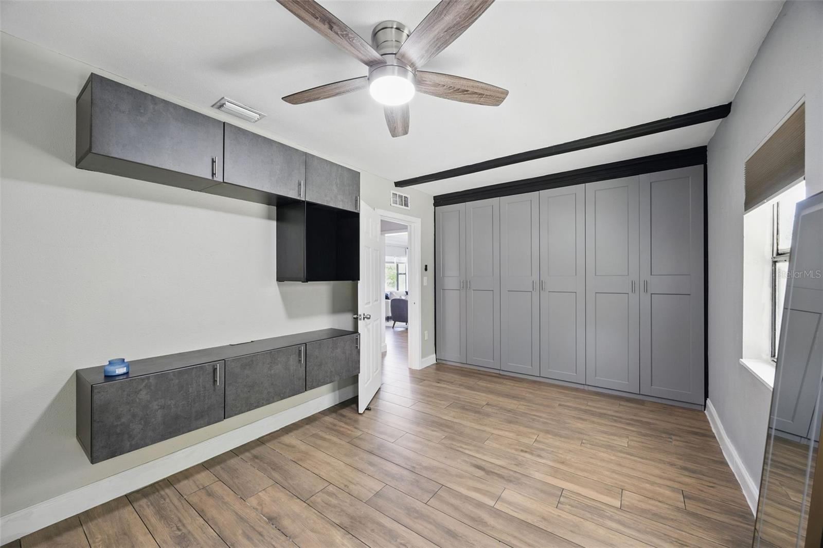 Image 19 of 40 For 2301 46th Street S