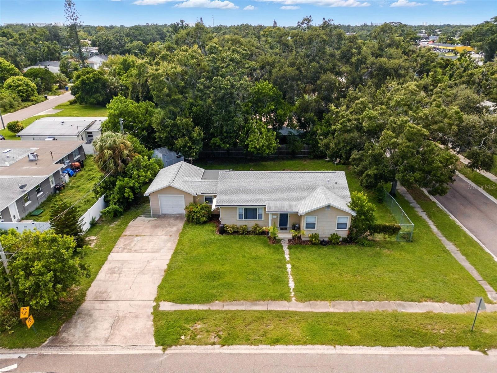 Image 2 of 40 For 2301 46th Street S