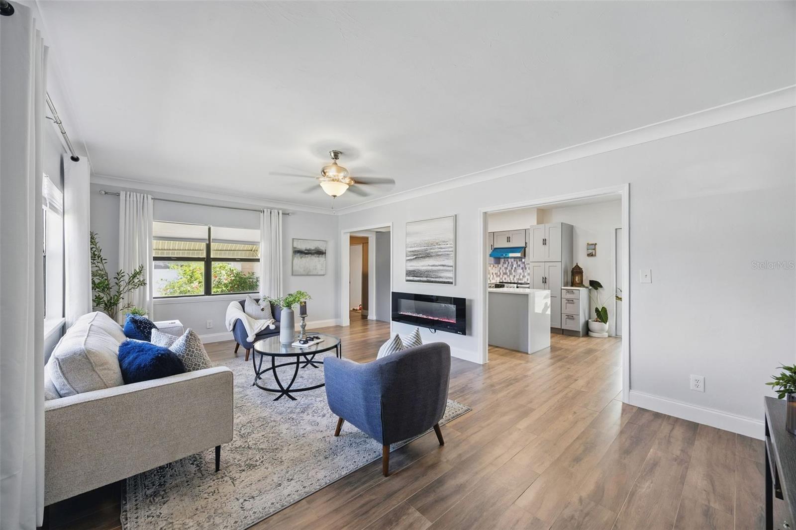 Image 5 of 40 For 2301 46th Street S