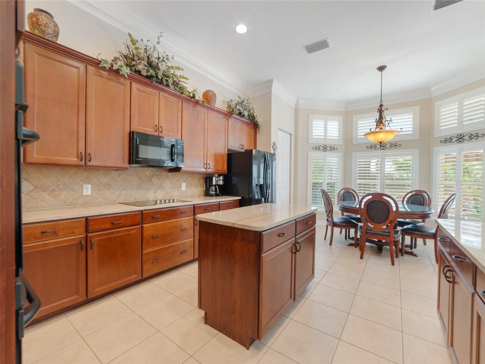 Image 17 of 62 For 5024 Ruby Flats Drive