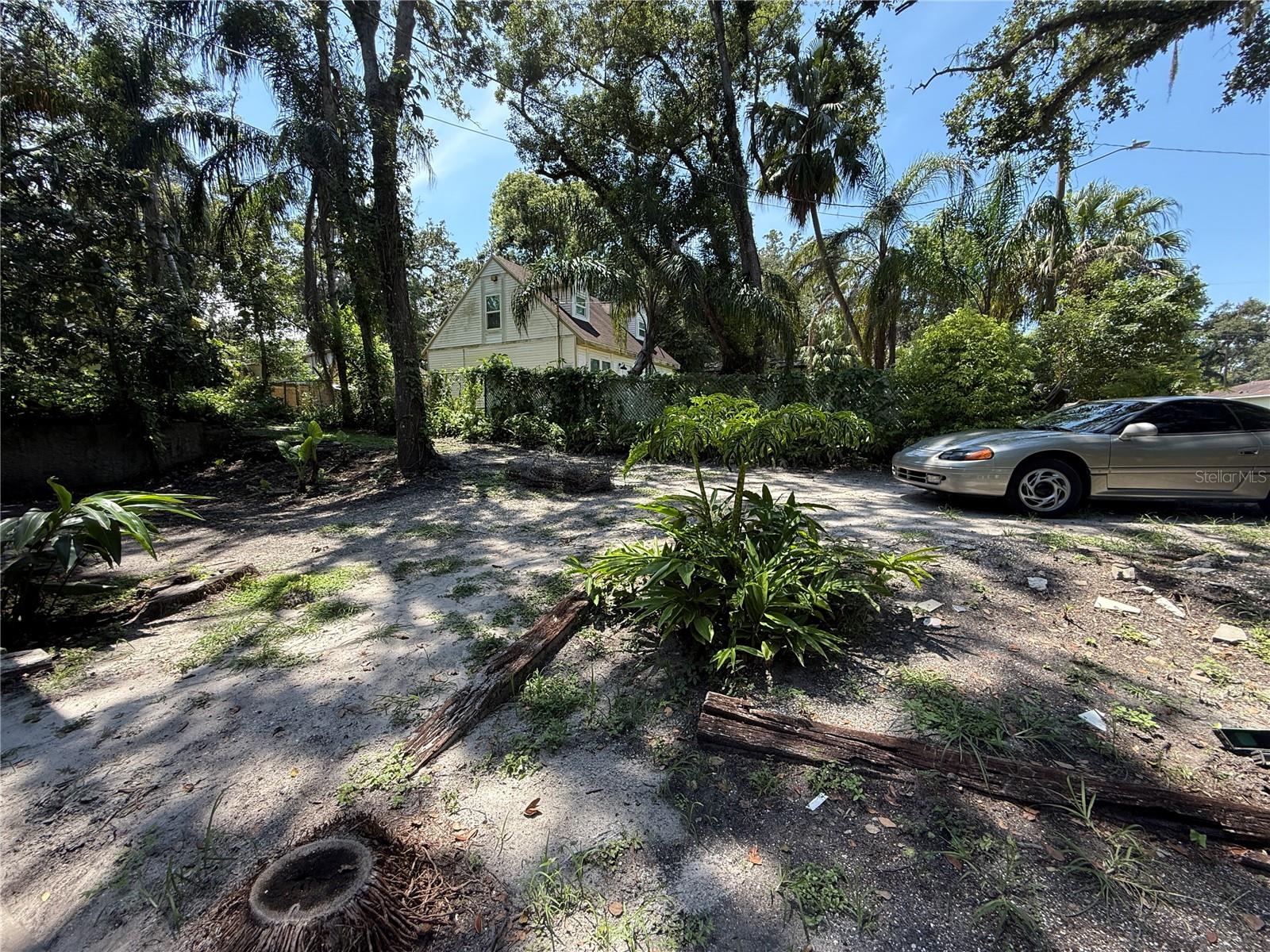 Image 3 of 33 For 1807 Norfolk Street