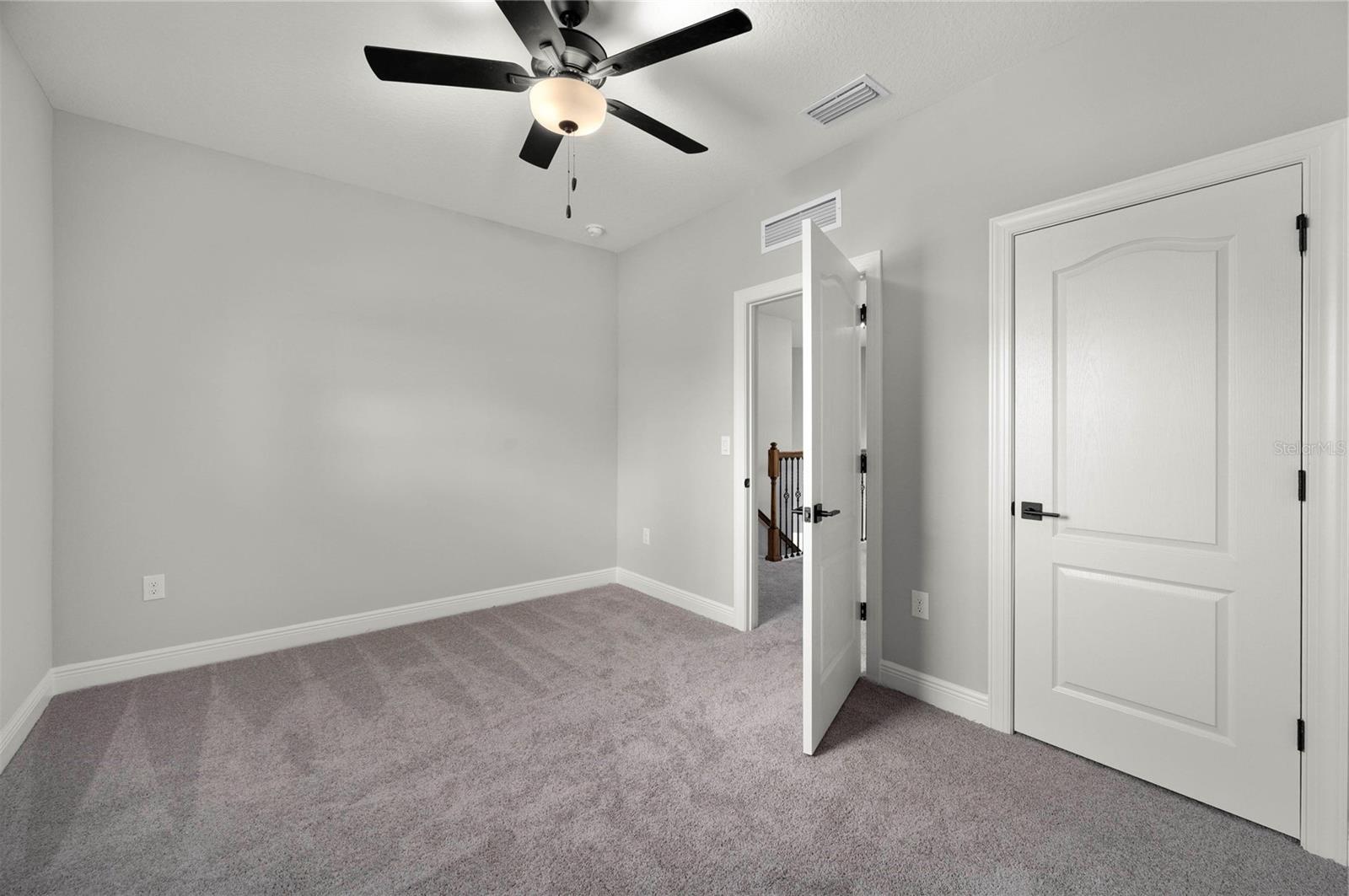 Image 6 of 7 For 7665 Somersworth Drive