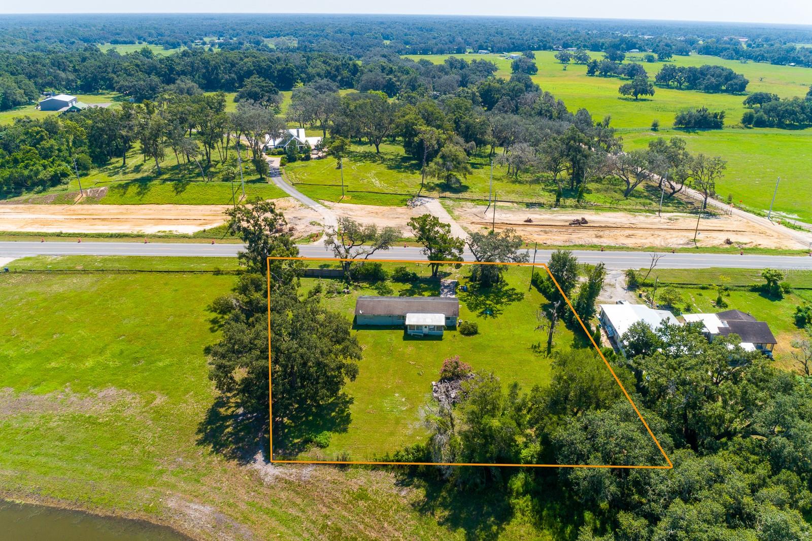 Image 3 of 36 For 21543 Us Hwy 301
