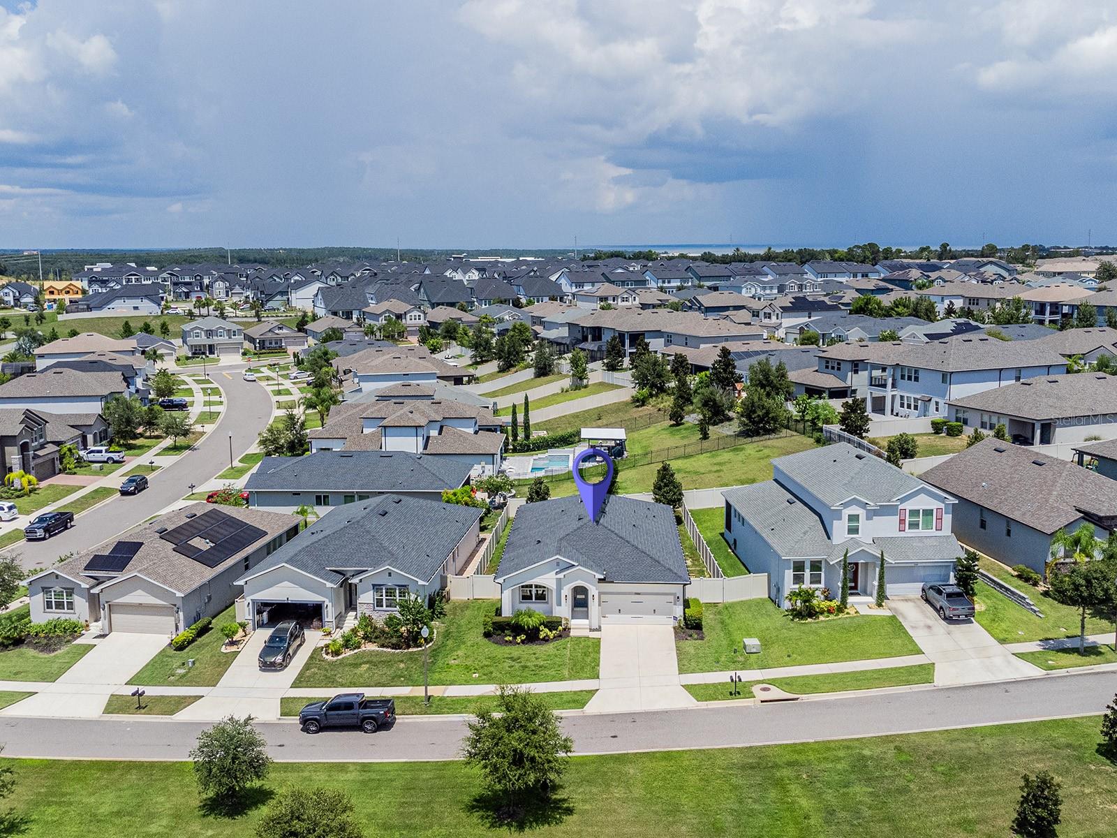 Image 24 of 56 For 17006 Crestmont Boulevard