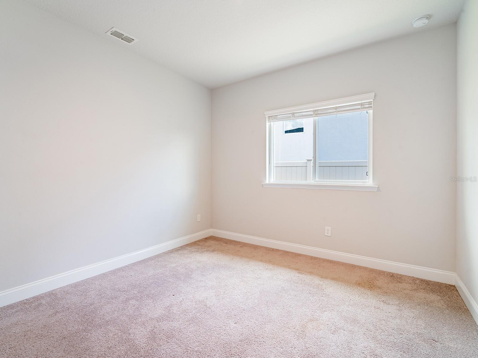 Image 36 of 56 For 17006 Crestmont Boulevard