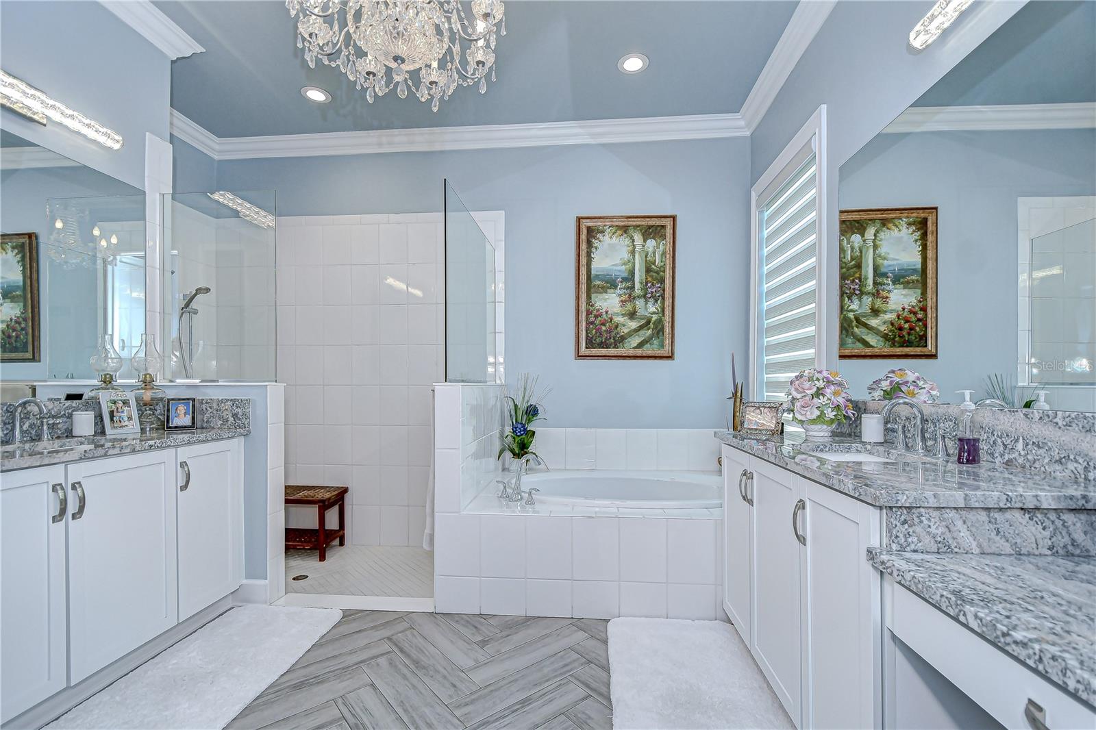 Image 22 of 52 For 15303 Valencia Del Sol Street