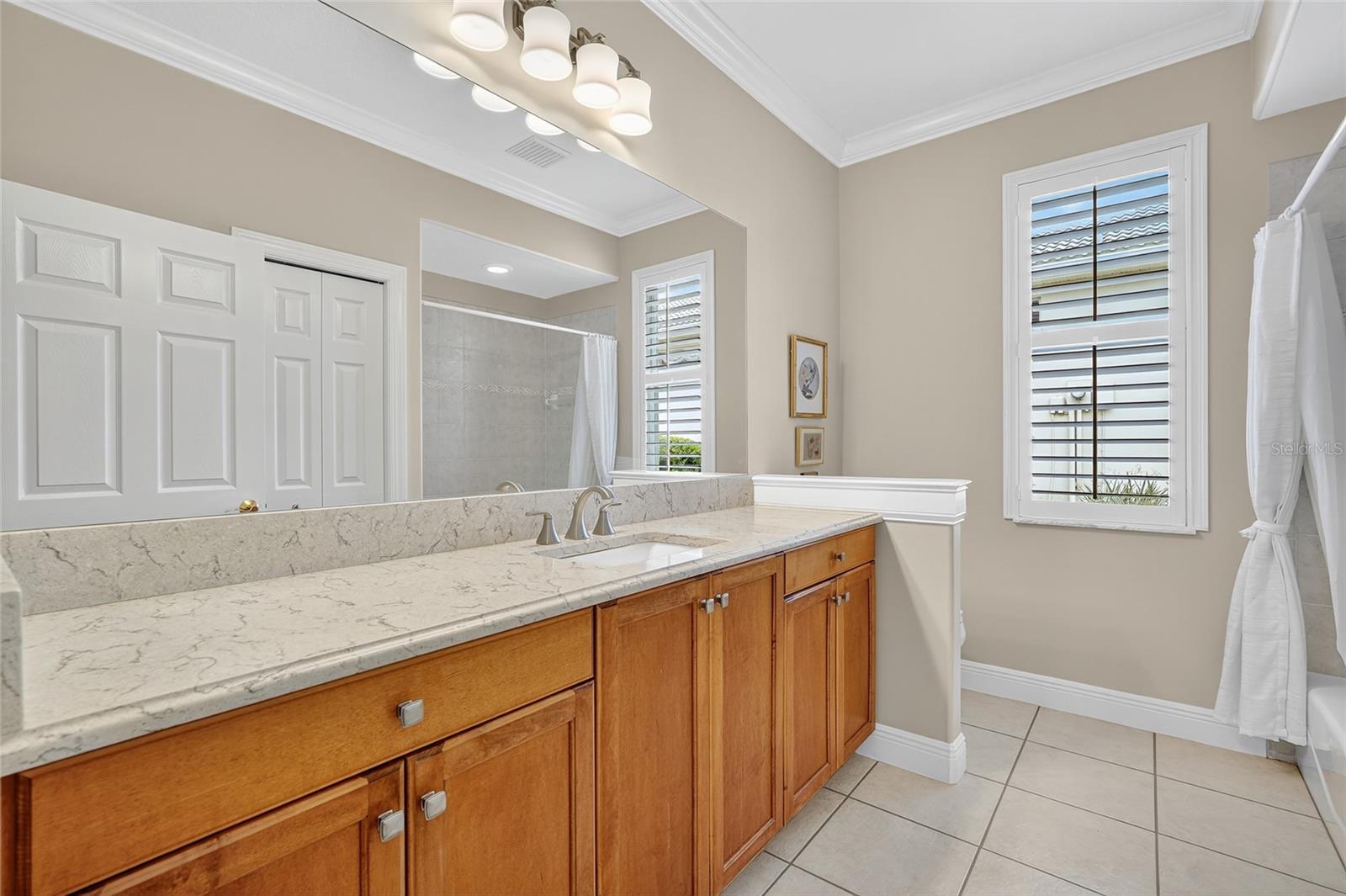 Image 28 of 62 For 13124 Grand Traverse Drive